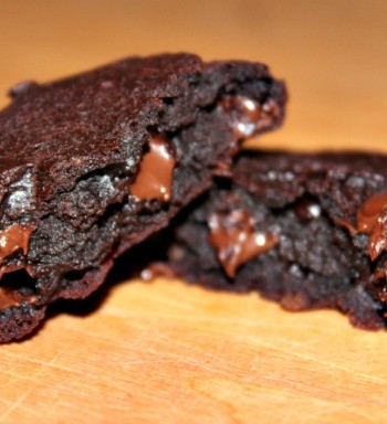 chocolate chip avocado cookies